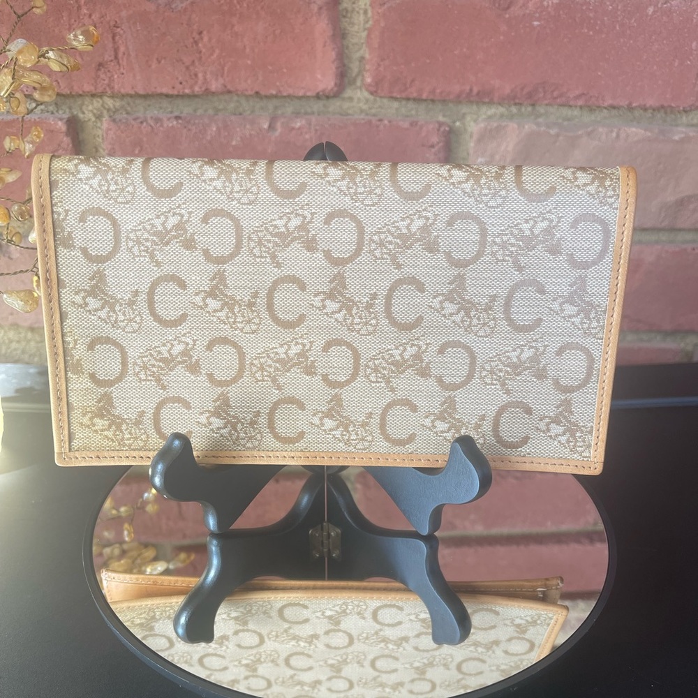 🔥 Celine 🔥TRIOMPHE 🔥VINTAGE🔥 LEATHER WALLET